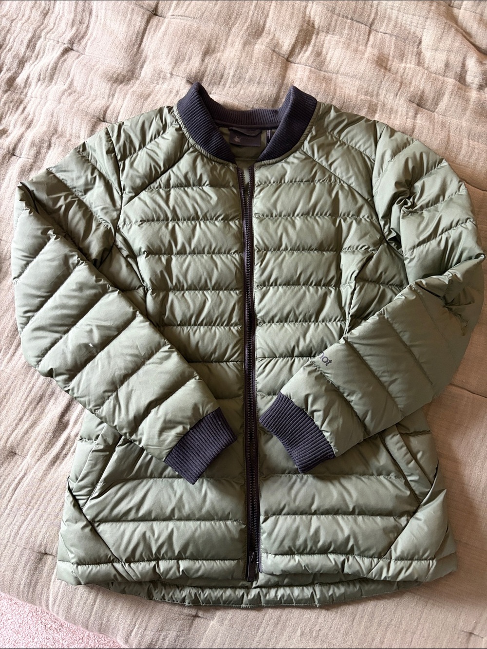 Marmot Olive Green Women's Quilted Puffer Jacket